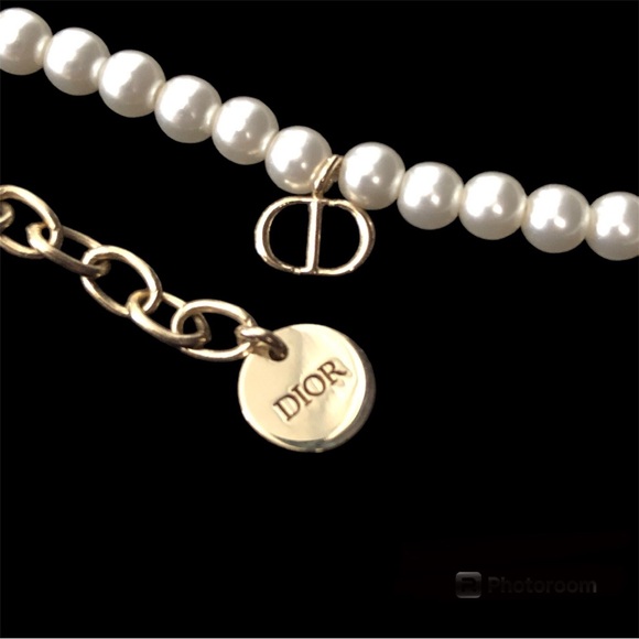 RARE Dior 2024 Pearl Heart of Butterflies  Pendant Necklace 2024 Cruise - Picture 10 of 12